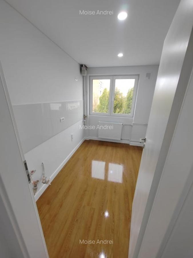 Apartament 2 camere decomandat etaj 2 bloc 1982 zona Drumul Tabere - 3