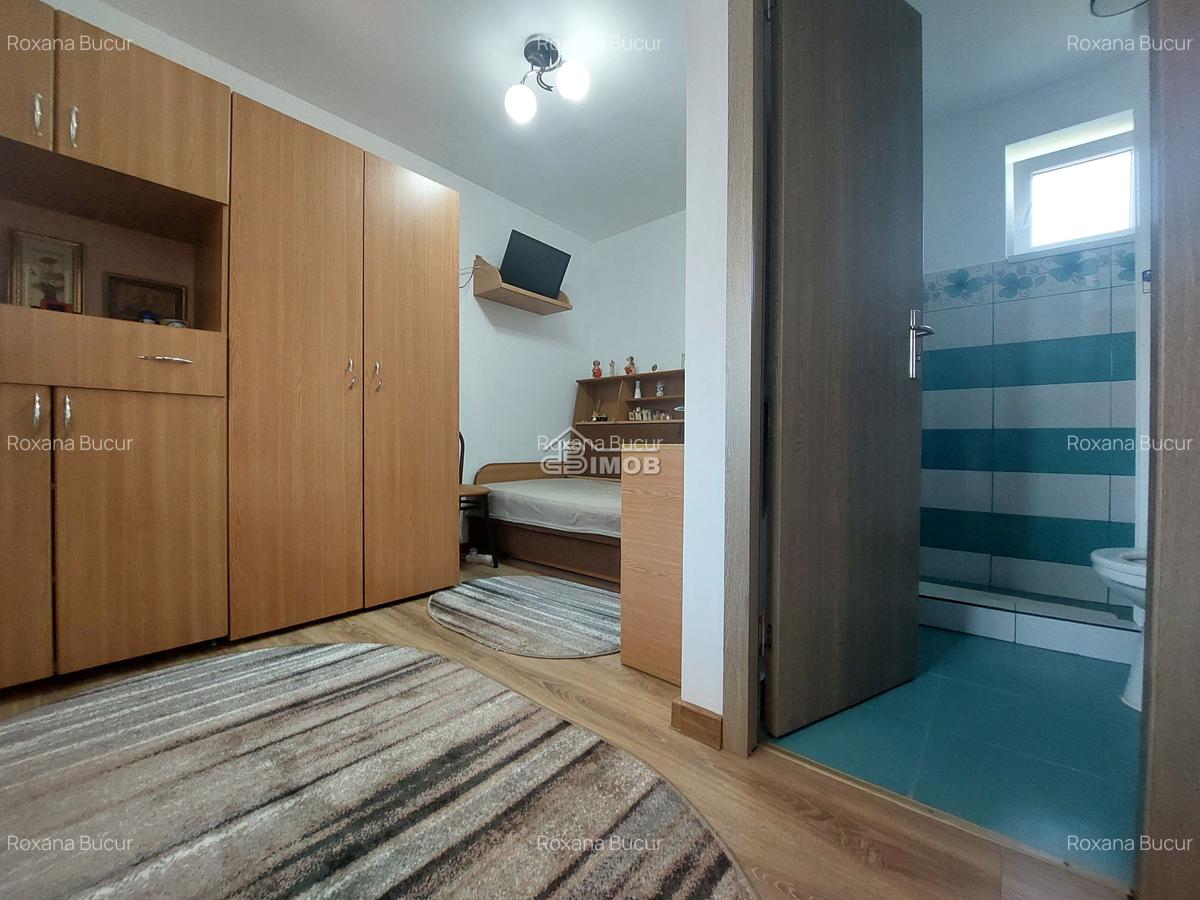 Casă cu 3 camere în Comișani - 3
