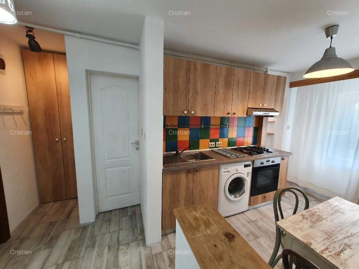 Garsoniera Bulevardul DECEBAL 24, STRADAL - 40 mp, DIRECT PROPRIETAR-COMISION 0% - 9