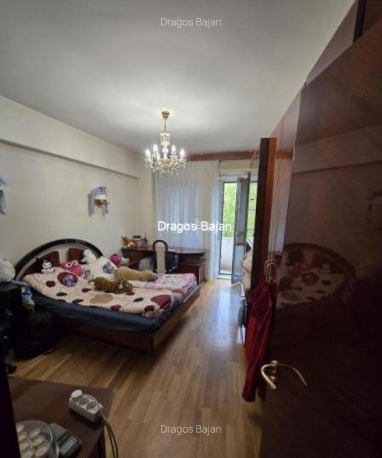 4 camere // Bloc consolidat integral // 123mp - 1 4 camere // Bloc consolidat integral // 123mp - 1