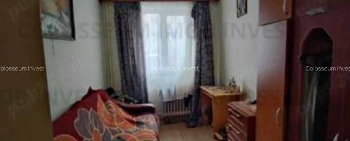 Apartament 3 camere, decomandat - zona Noua - 2