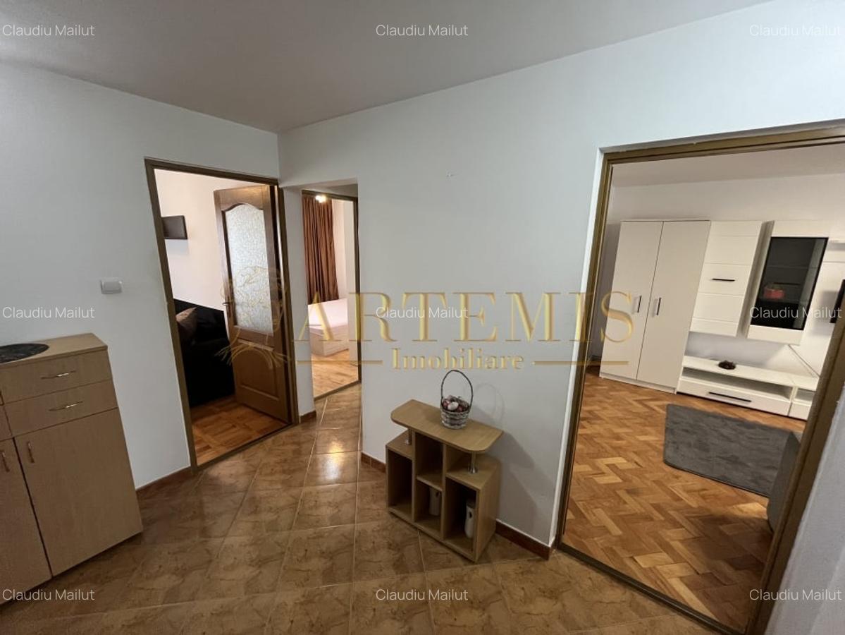 Apartament de 3 camere, decomandat,68 mp., zona Lama - 10