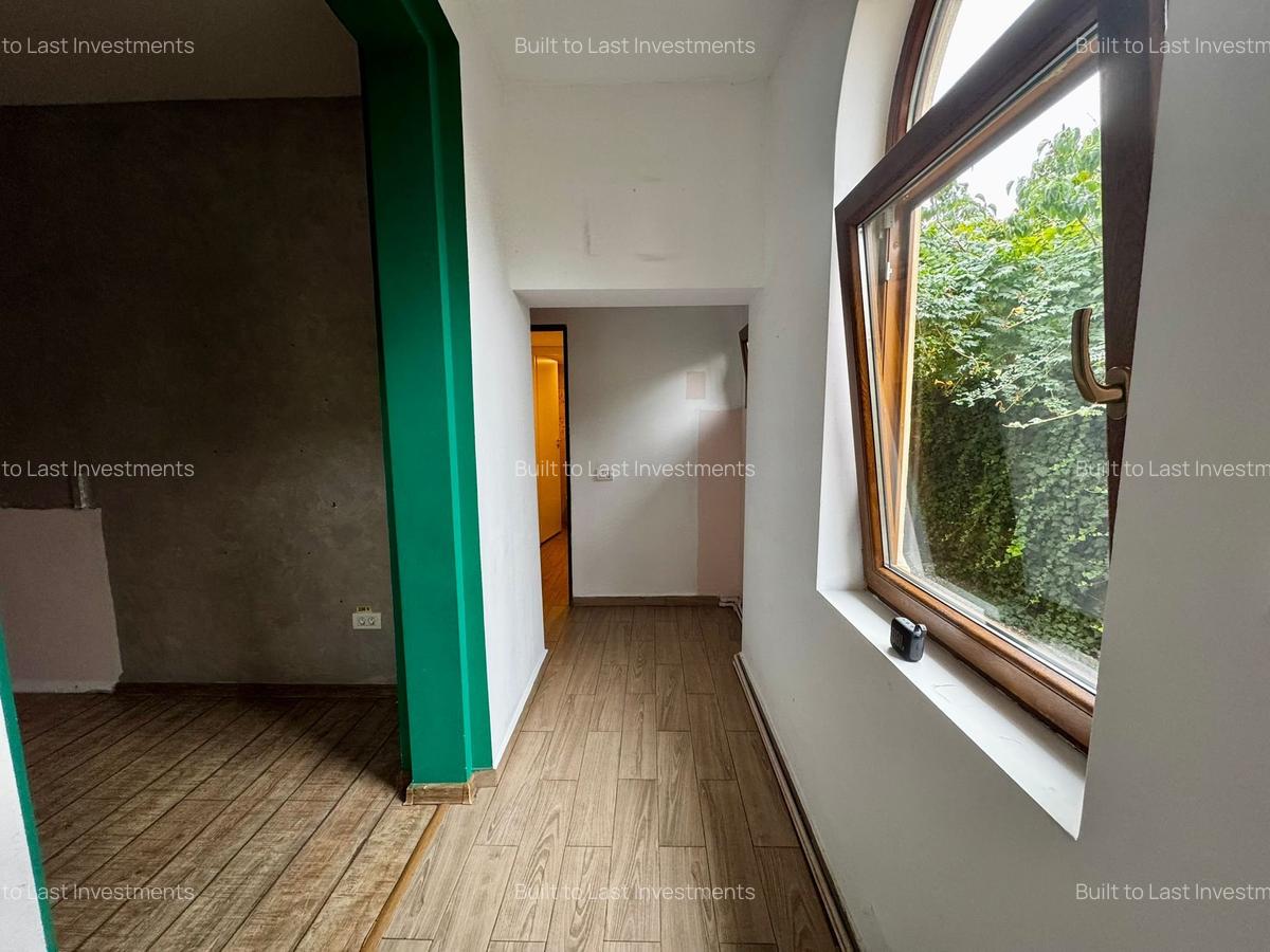 Casă  în Floreasca – Spațiu versatil, aproape de natură - 4 Casă  în Floreasca – Spațiu versatil, aproape de natură - 4