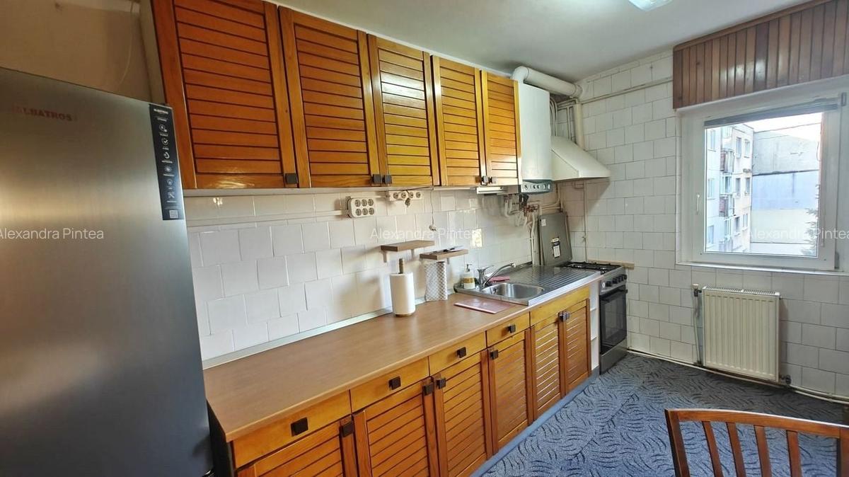 0 % comision 3 camere decomandate, 2 balcoane, cartier Zorilor, UMF - 9