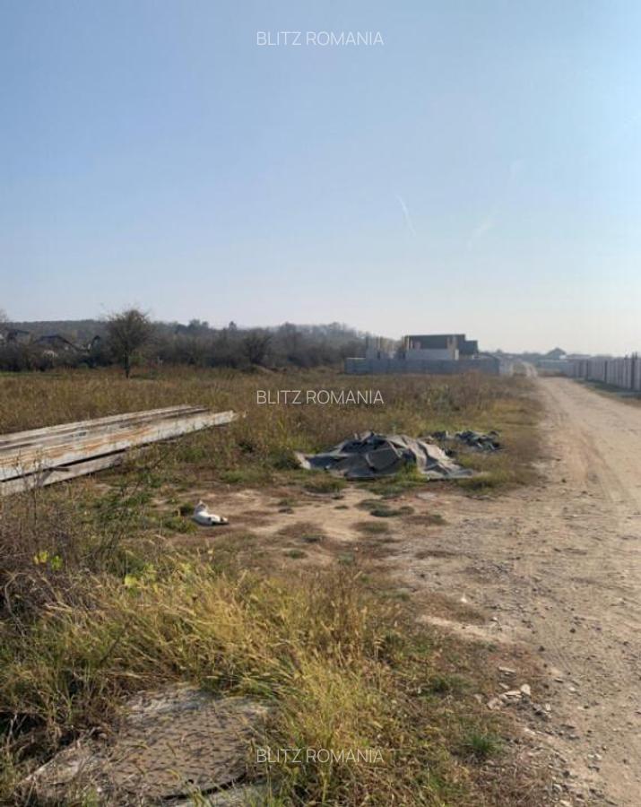 Teren intravilan, 442 mp, front 24 m, zona Plaiul Vulcanesti - 6