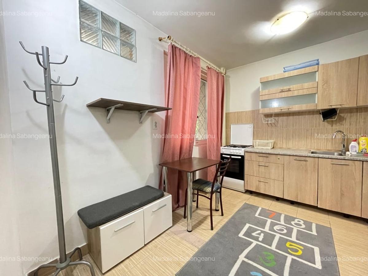 Apartament cu 2 camere - zona Domenii - Bd. Ion Mihalache - 7