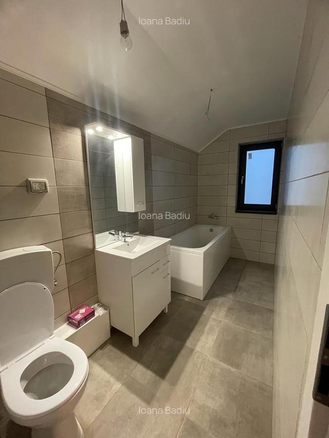 Vila individuala - 4 camere -2 bai - Teren 436mp - 17