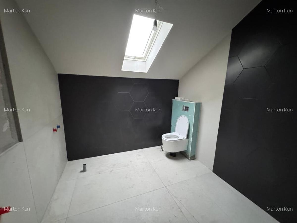 Oportunitate! Casa cu etaj, finisata, 180 mp., Campenesti, 209000 Eur - 5