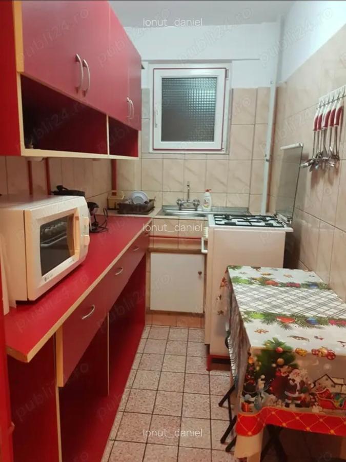 Apartament cu 2 camere decomandat în Lujerului - 5