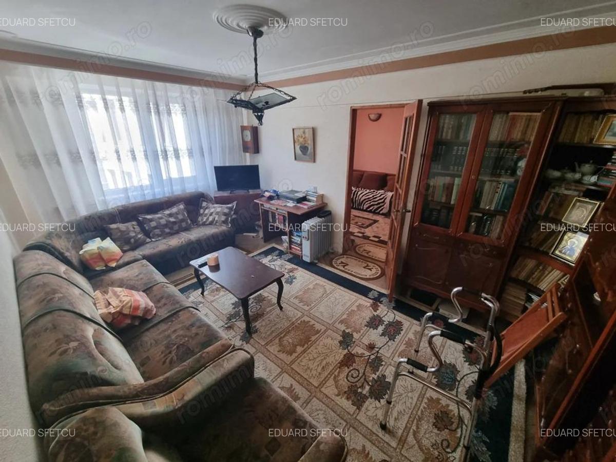 Apartament zona Piata Ovidiu - 1
