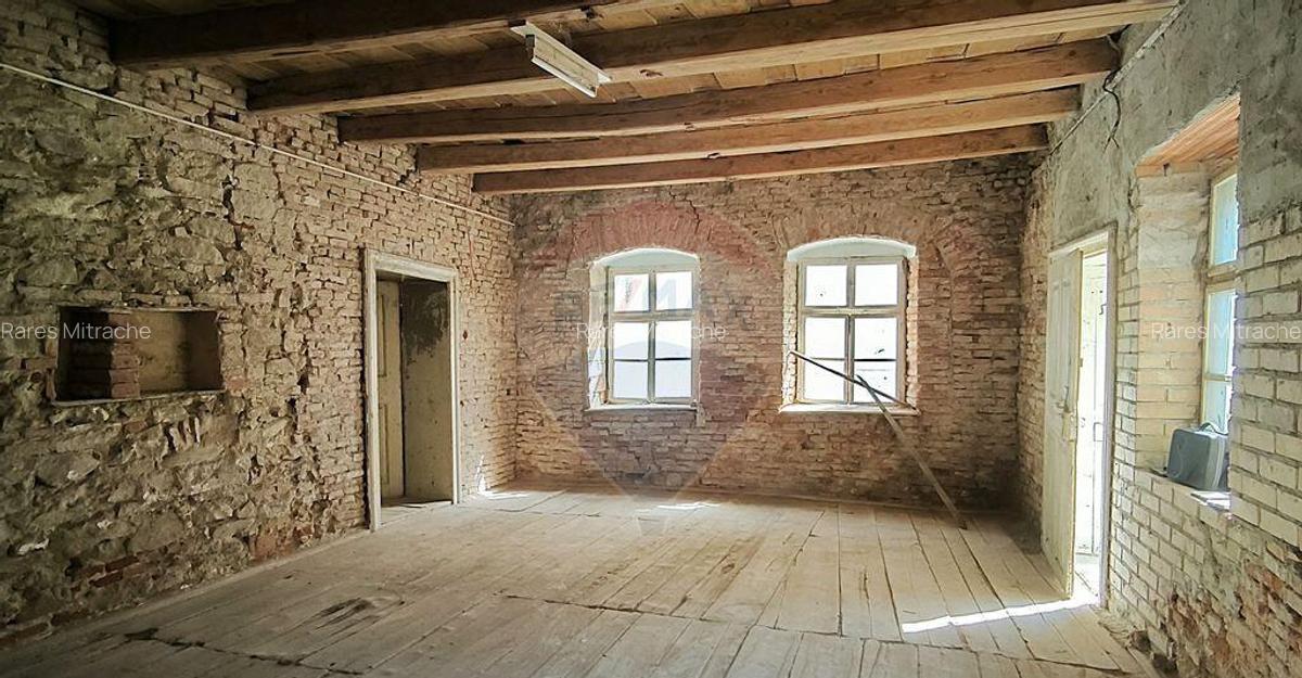 Casa saseasca tradi?ionala in inima Biertanului ... - 9