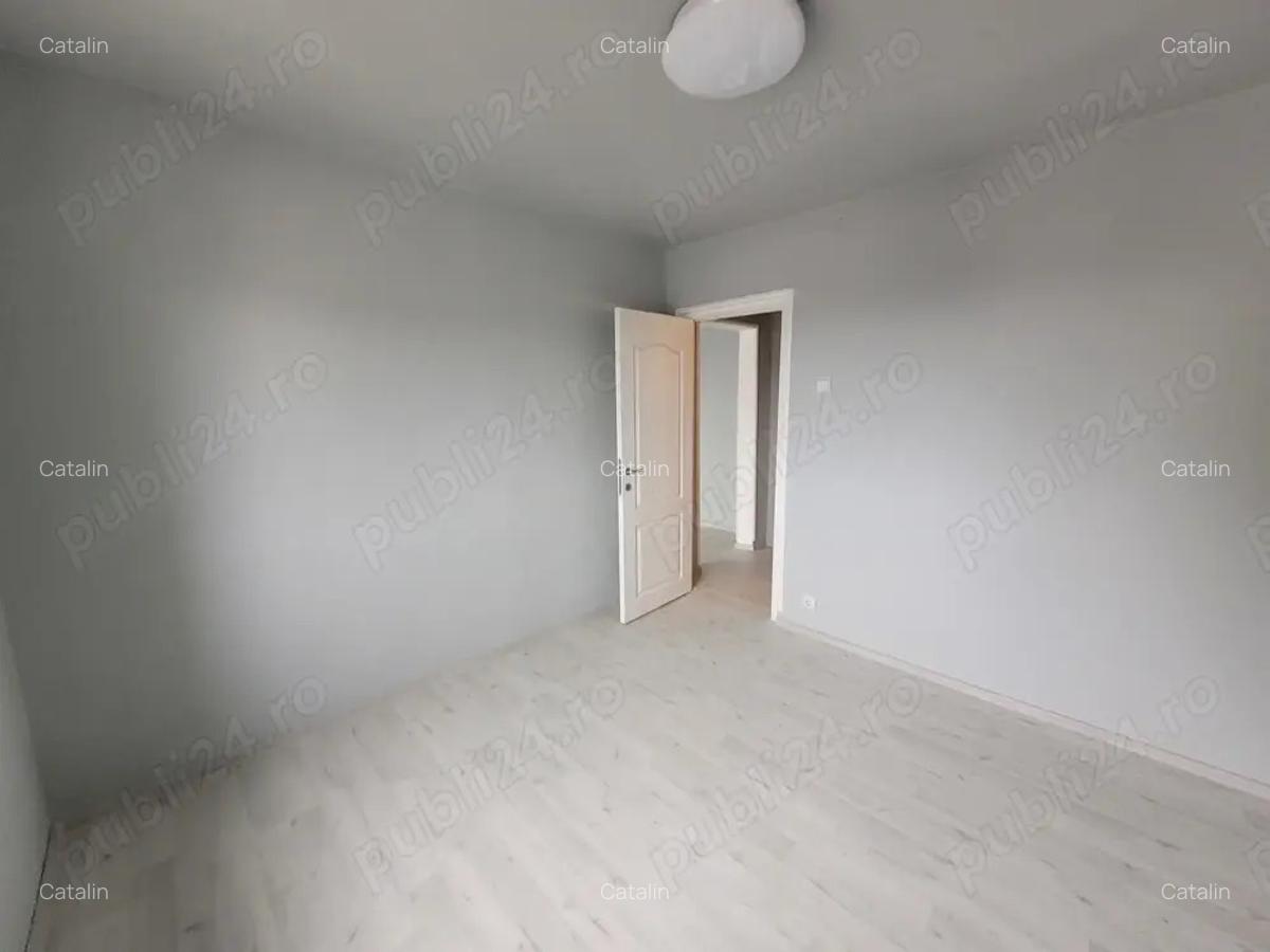 Apartament 3 camere, 52mp., Narcisa - 3