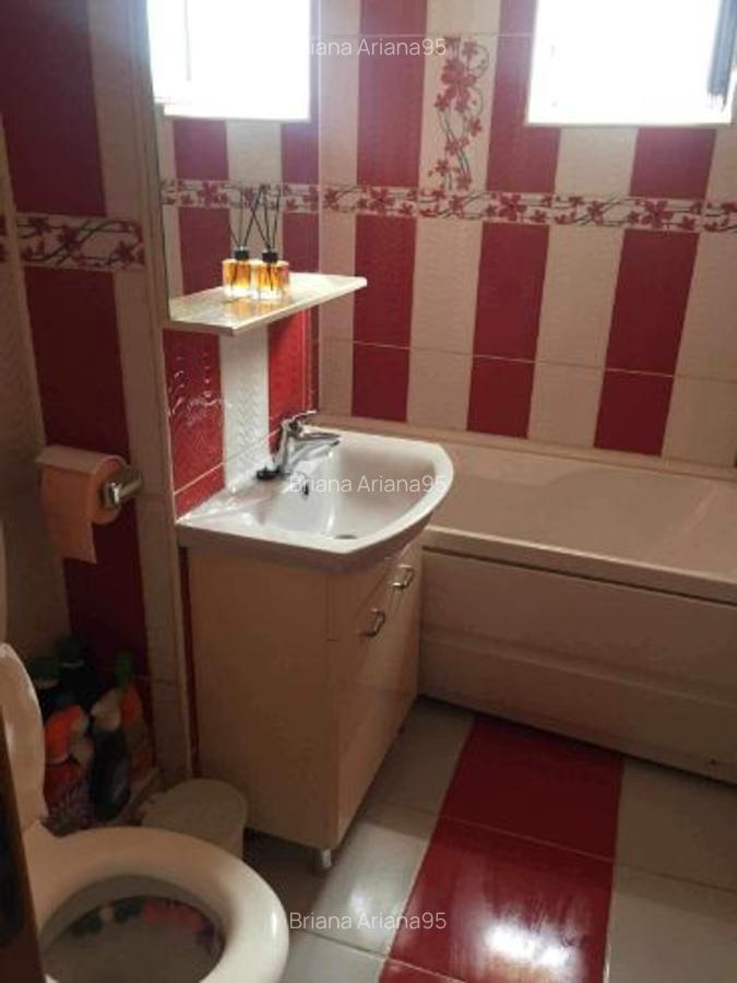 Vând apartament 3 camere - 2