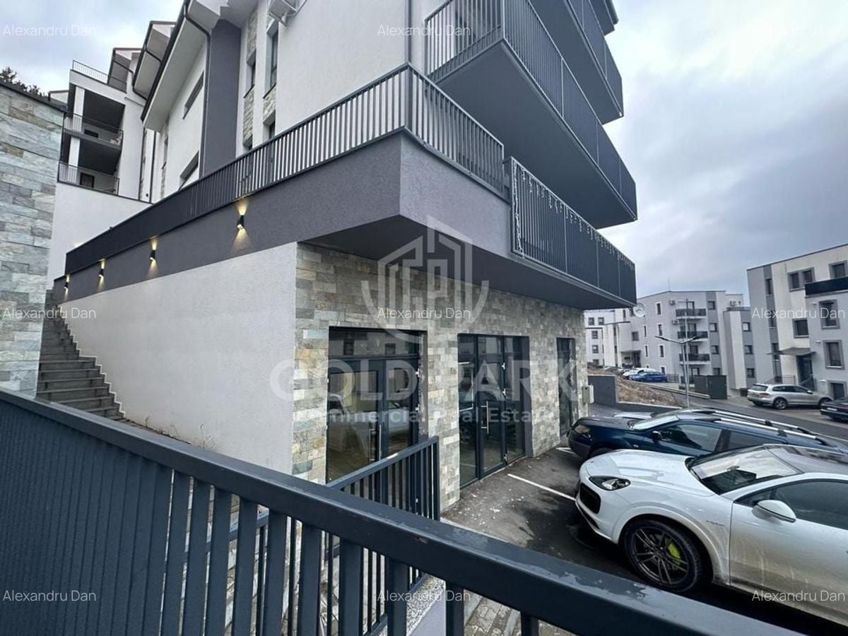 Spatiu Comercial - Zona Donath - Parcari - Vitrina - 19