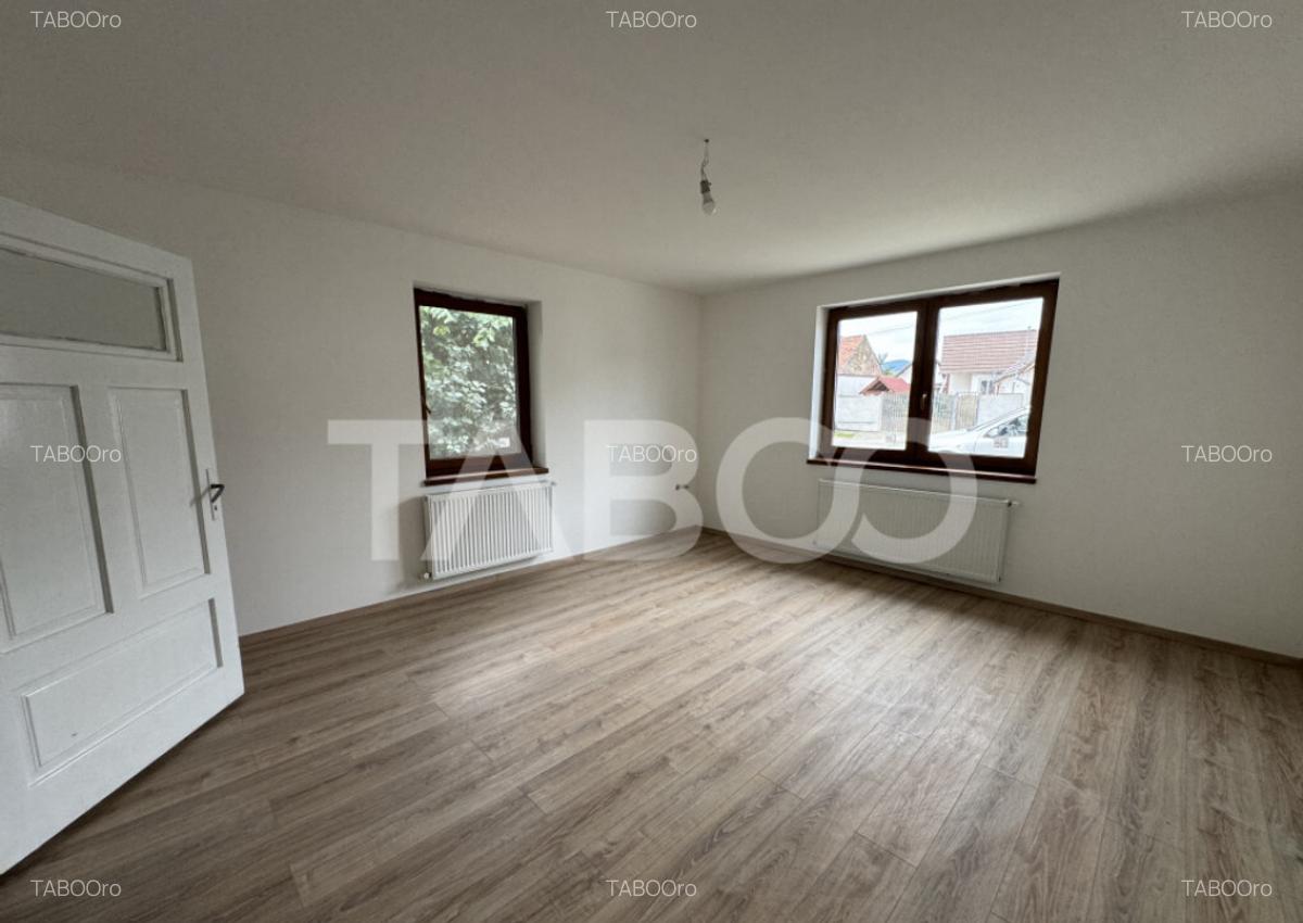 Casa individuala de vanzare cu teren de 1397 mp Cristian Sib - 1