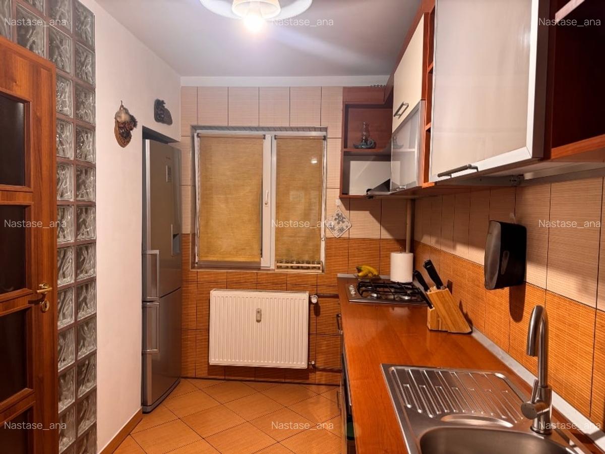 Apartament 3 Camere | Decomandat | 70mp | Delfinului | + Loc Parcare - 16