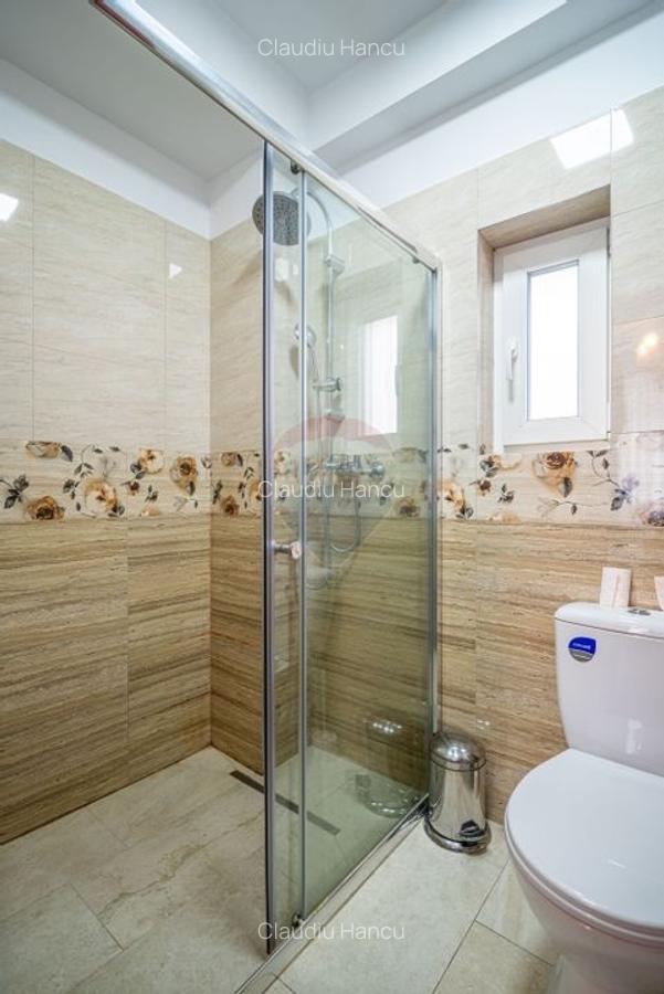 Vila de Lux in Statiunea Busteni - Investitie in Domeniul Hotelier - 26