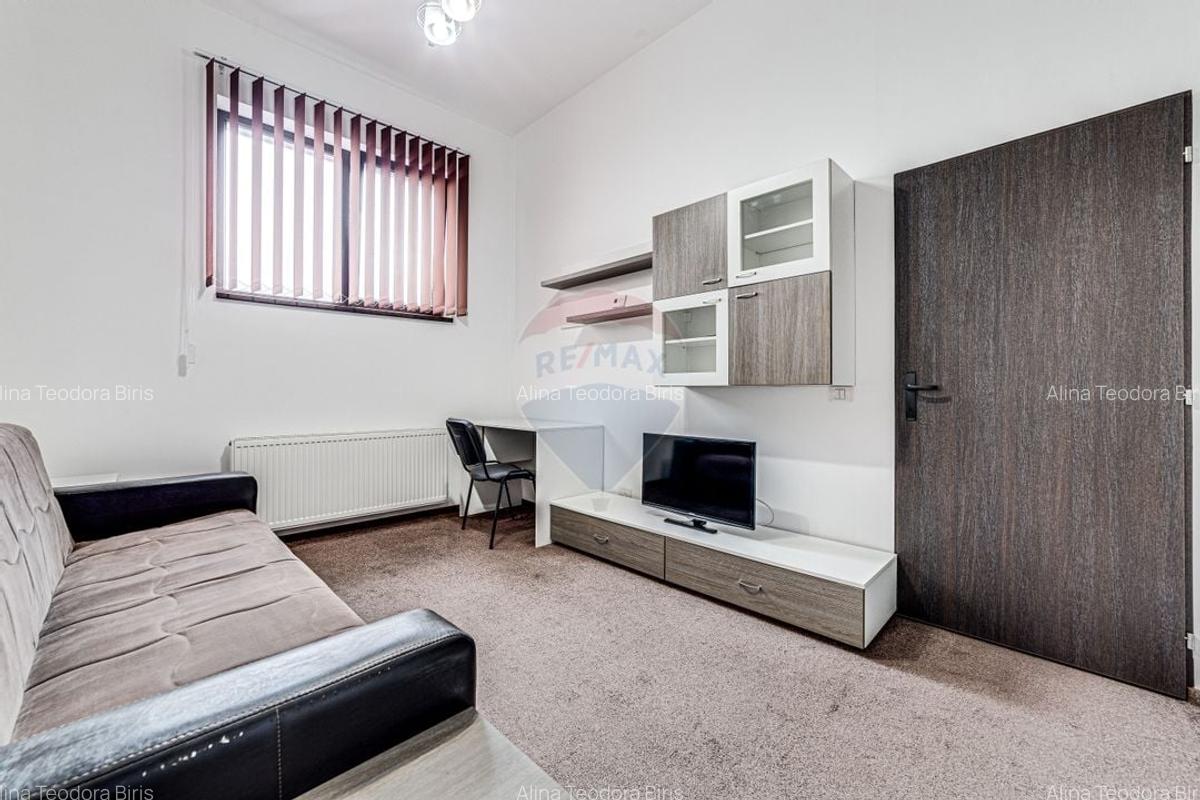Apartament de inchiriat + terasa, cladire privata- zona Ultracentral - 2