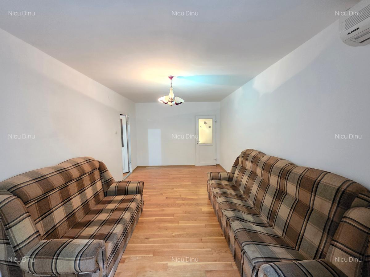 De Vânzare Apartament 4 Camere /Zona Crângași - 2