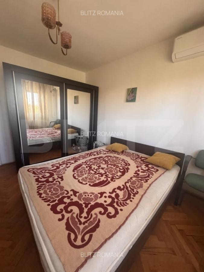 Apartament cu 3 camere, 84 mp, zona Complex Studentesc - 10