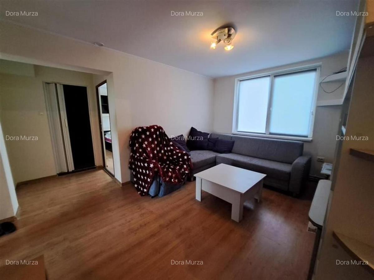 Apartament cu 4 camere decomandat în Central - 17