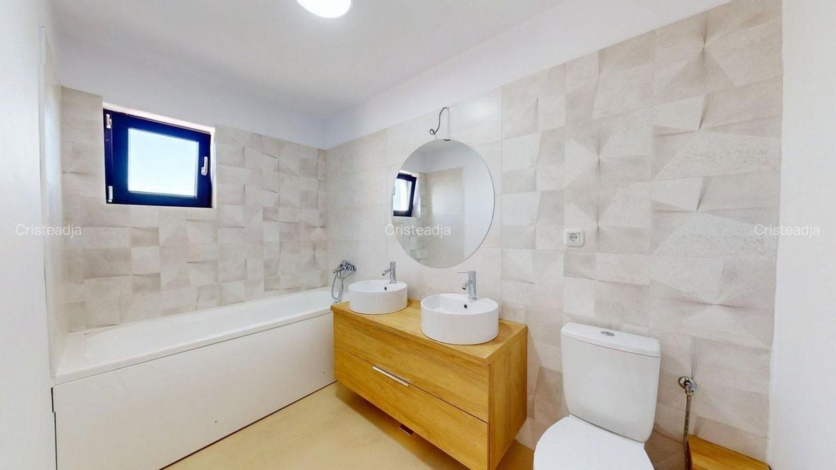 CASA DE LANGA PADURE, Clinceni str. Mierlei 73J - 8