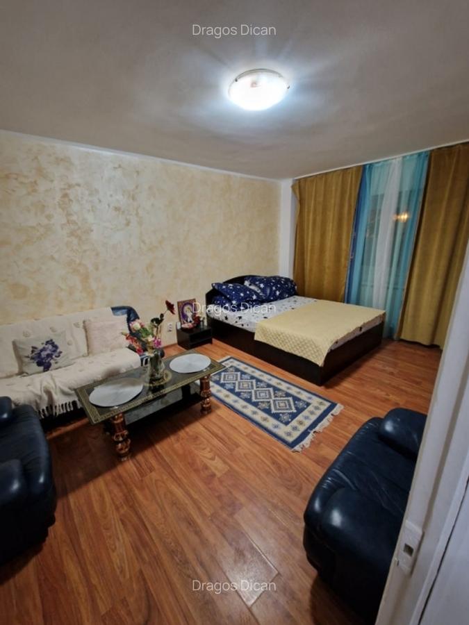 Garsonieră decomandată în Vitan - 6
