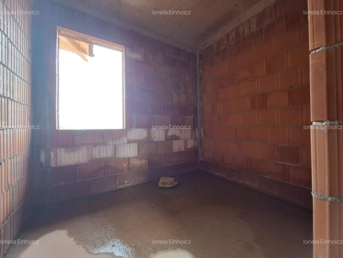Casa insiruita 3 camere, 88 mp utili, 300 mp teren,  Calea Urseni - 11