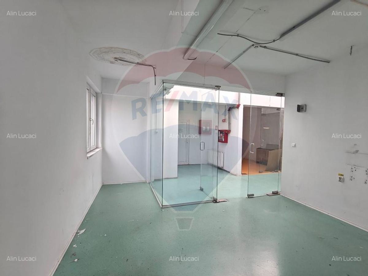 Spatiu comercial 17 mp de inchiriat - 1