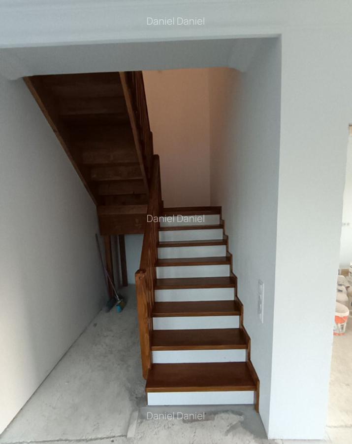 Casa de vanzare clasa A + - 16