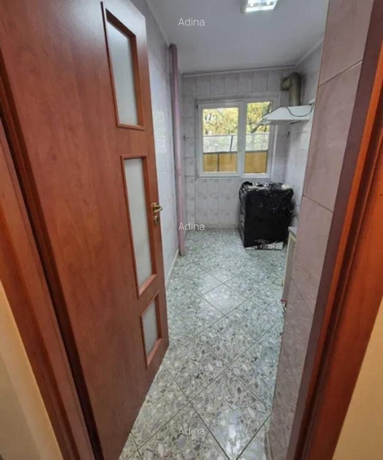 BERCENI Brancoveanu metrou PARCUL COPIIILOR et.2/10,Liber - 6