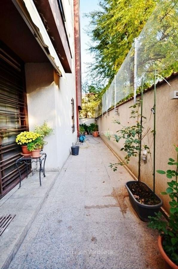 APARTAMENT INTERESANT | 4 CAMERE LA PARTER CU TERASA DE 115 MP | GARAJ - 6
