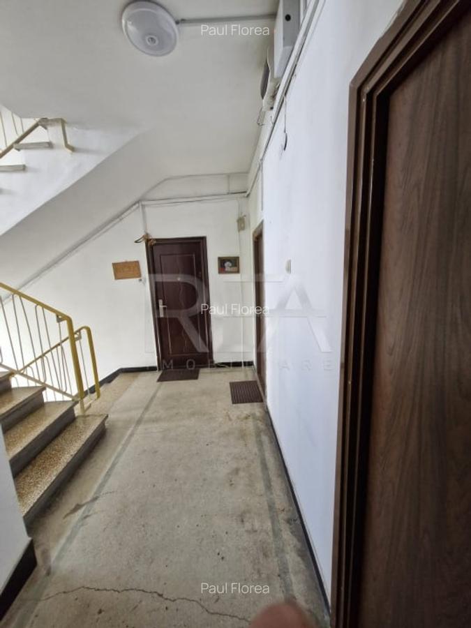 Apartament cu 3 camere de vanzare langa Park Lake la 130000 de euro - 5