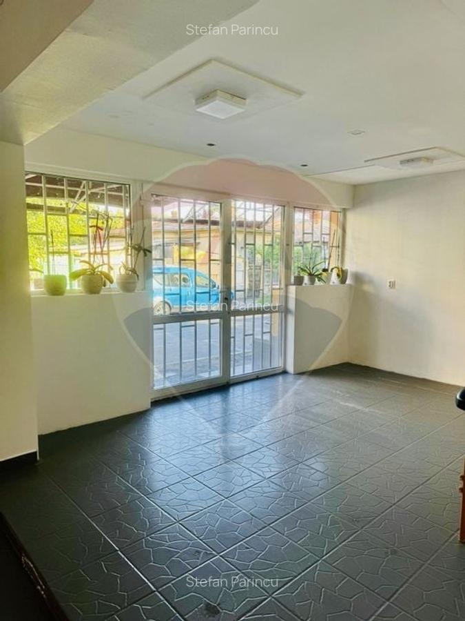 Spatiu comercial parter, zona Sos.  Chitila, ideal afacere de familie - 1