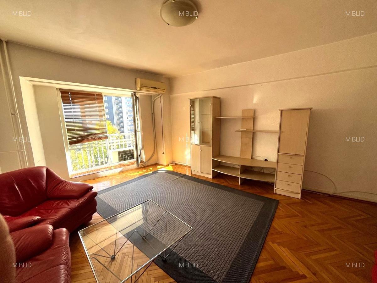 Inchiriere apartament 3 camere Bd. Unirii nr 55 - 1