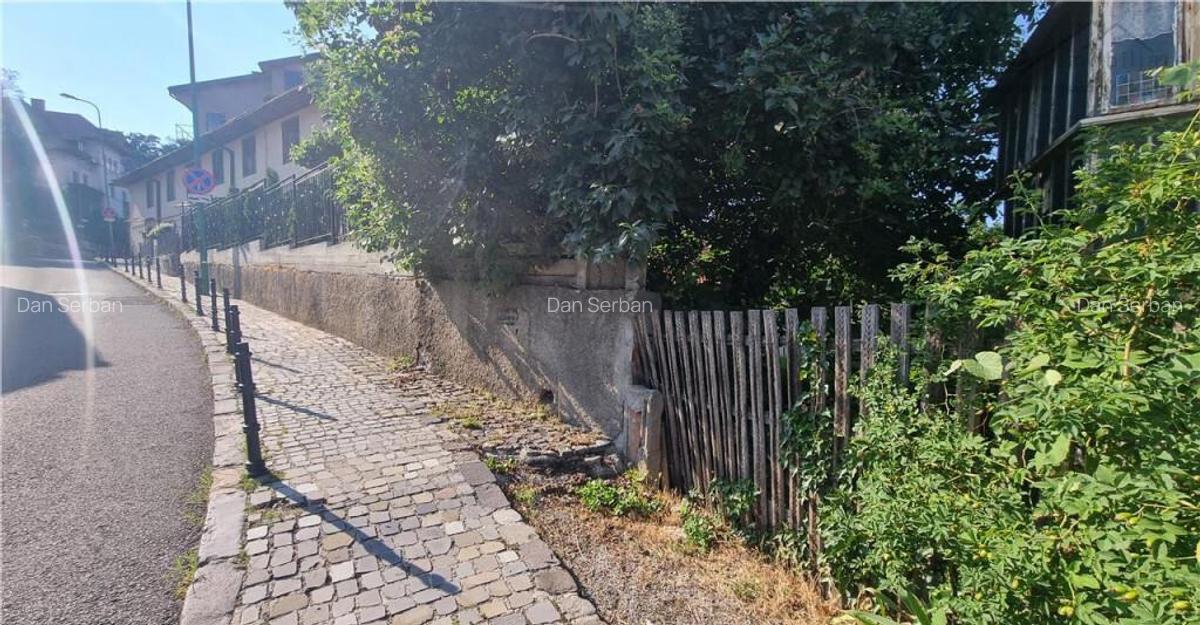 Apartament de doua camere la casa , cu gradina zona centrul - 15