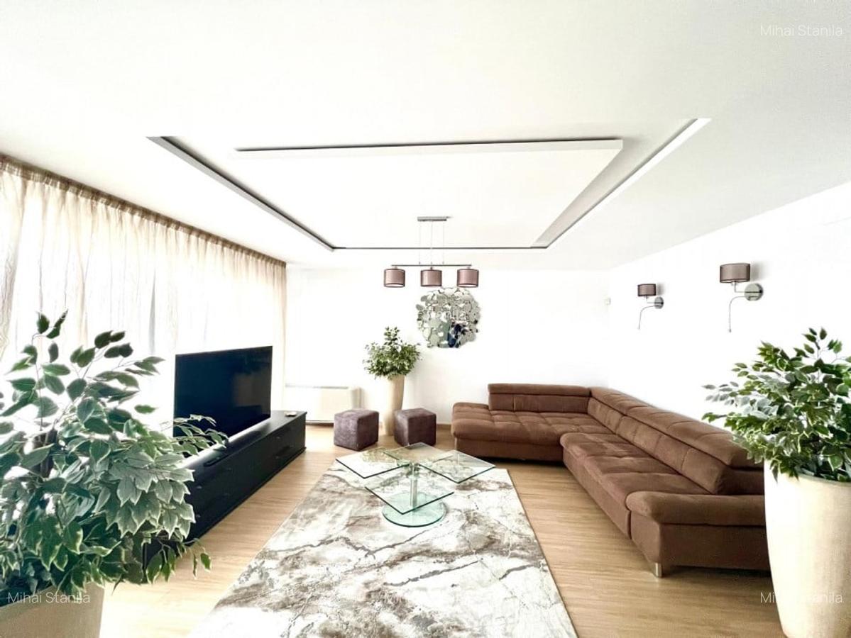 NOU / DEOSEBIT / TERASE GENEROASE / COMPLET MOBILAT SI UTILAT - 4