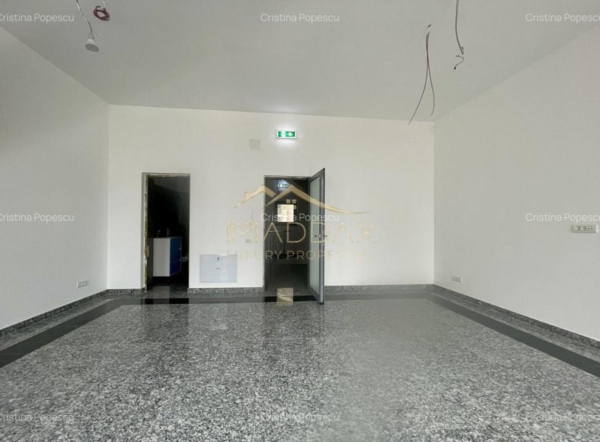 Spatiu comercial***300 mp***Cladire noua// Centrul Istoric - 12