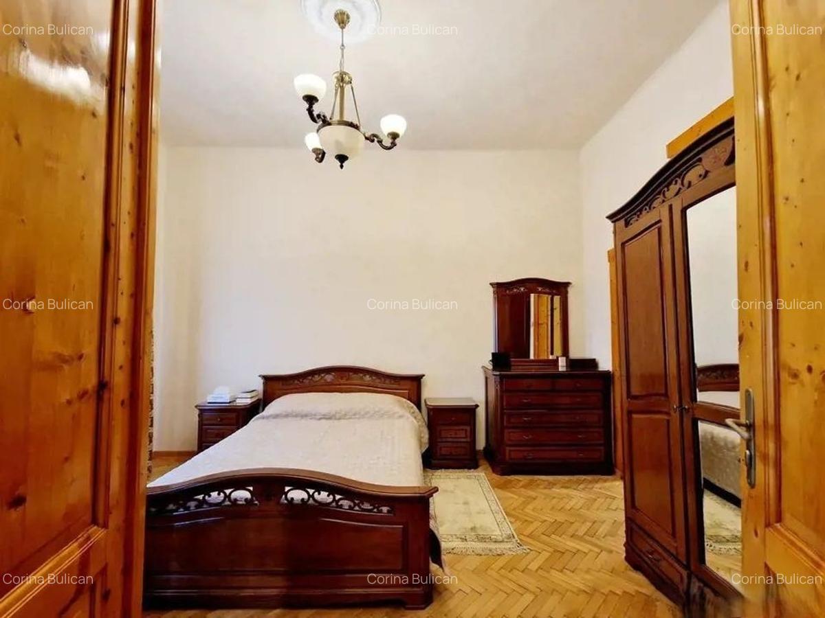 Sinaia | 3 Camere | Cladire Istorica situata pe Malul Begai. - 2
