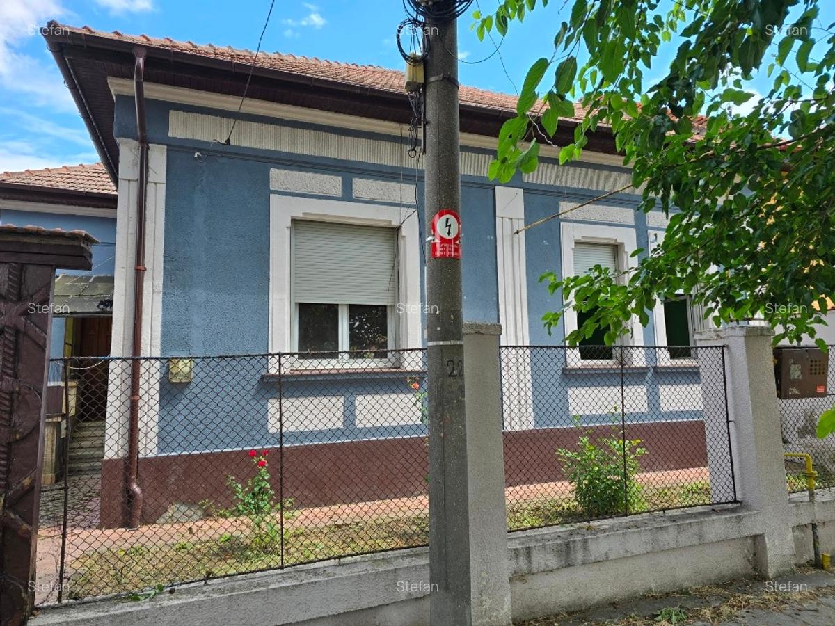 Proprietar vand casa zona centra - 1