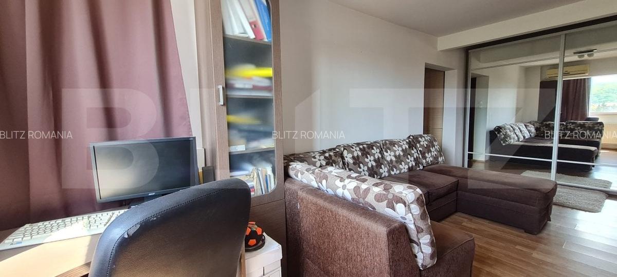 Apartament cu 3 Camere Spatios si Luminos de Vanzare -Zona Garii - 2
