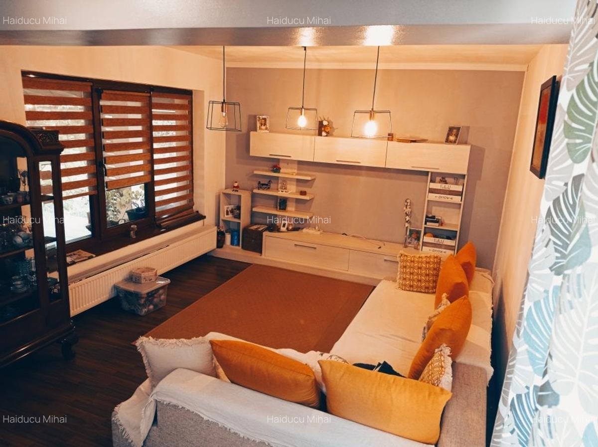 Casa / vila Bascov , mobilata / utilata , finisaje moderne ! - 24