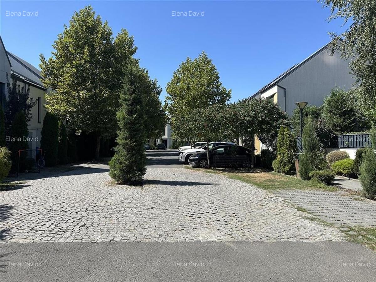 MODERN VILLA/CLOSED COMPOUND//LUXURY FINISHES//ROND OMV - 29