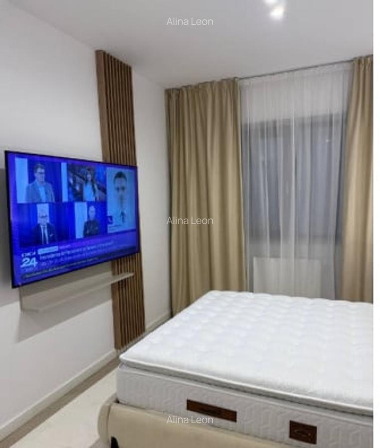 Apartament 3 camere, 80 mp, decomandat, Cortina North - 3
