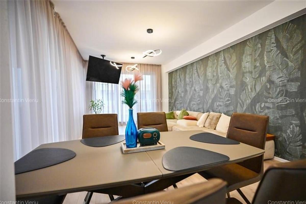 Apartament cu 3 camere decomandat, mobilat în Tractorul - 9