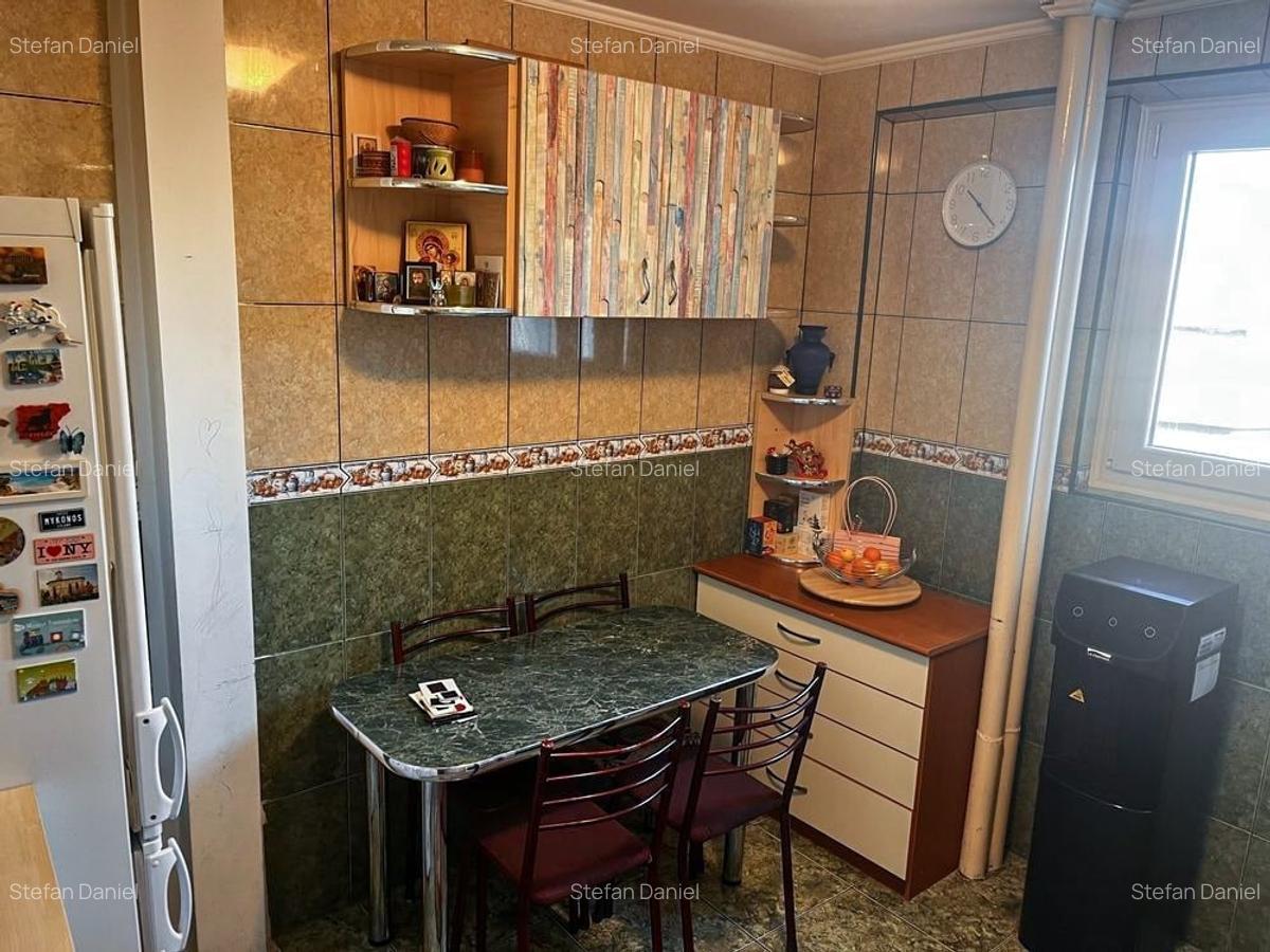 Apartament cu 3 camere semidecomandat, mobilat în Ștefan cel Mare - 4
