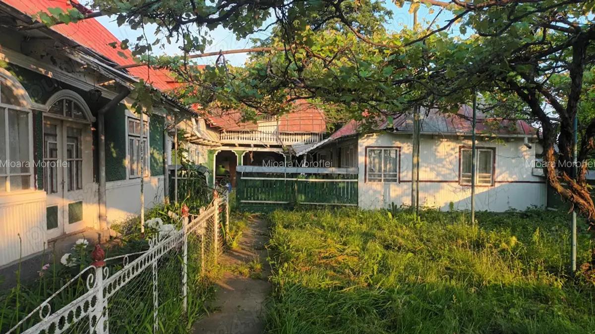 Casa de vanzare ci teren - 3