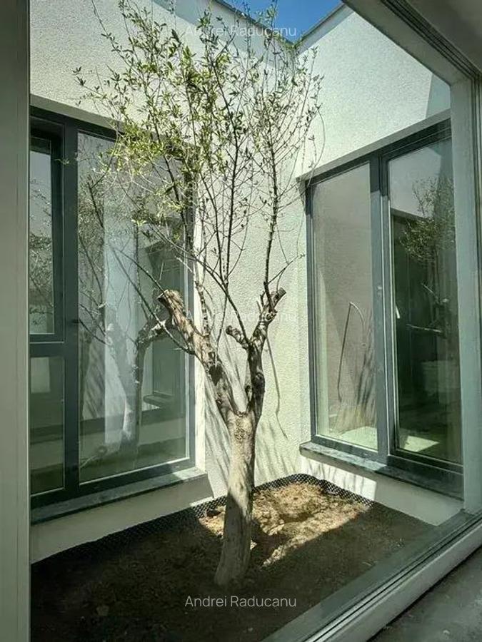 Duplex intabulat, cu 4 camere,gradina interioara, 435mp teren - 4