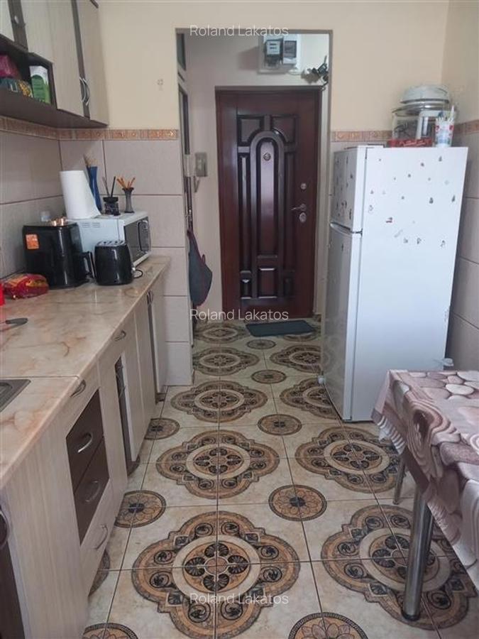 Apartament cu 2 camere decomandat în Central - 3