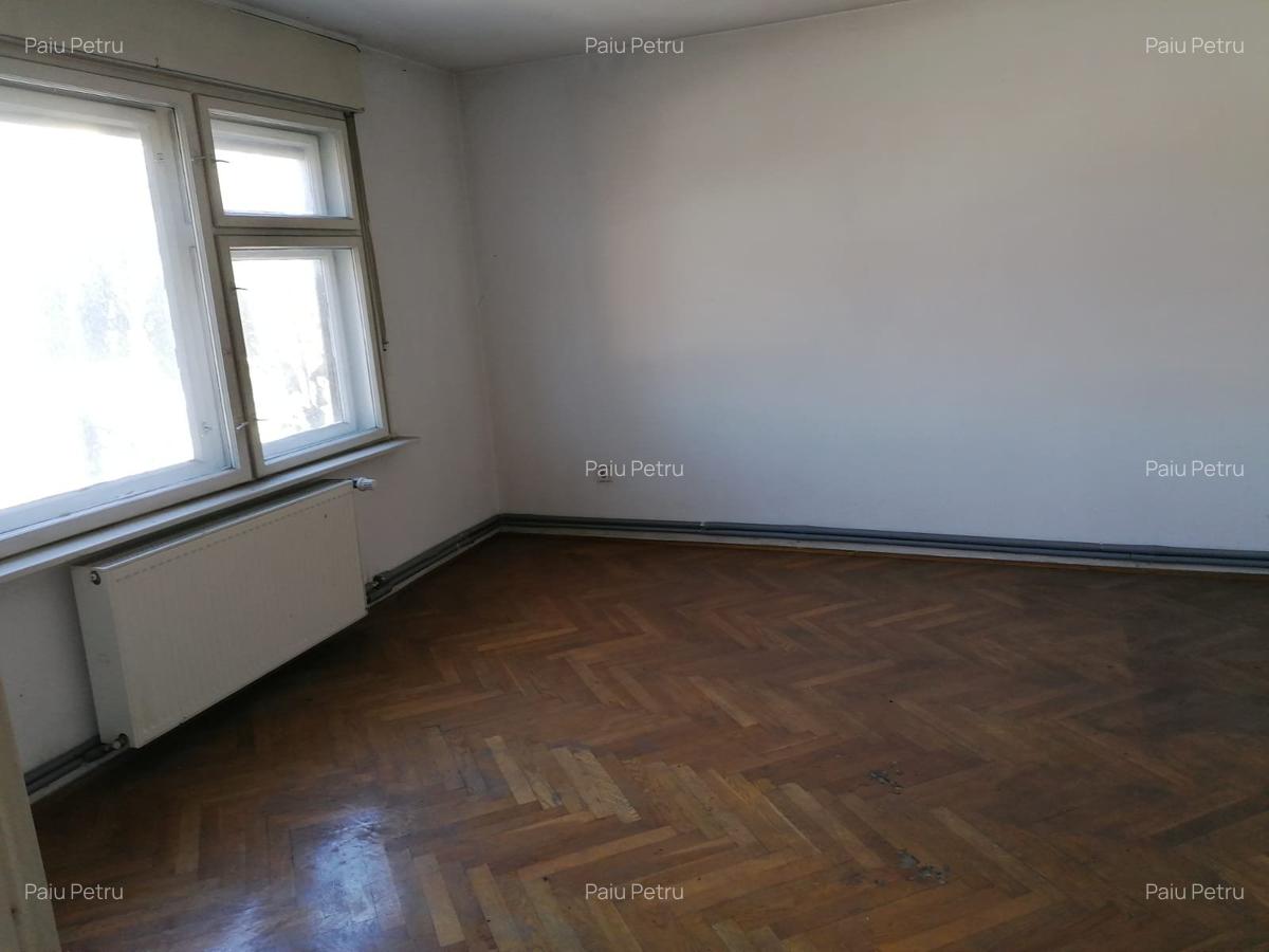 Casa zona Grivitei cu teren de 1000 mp. - 5